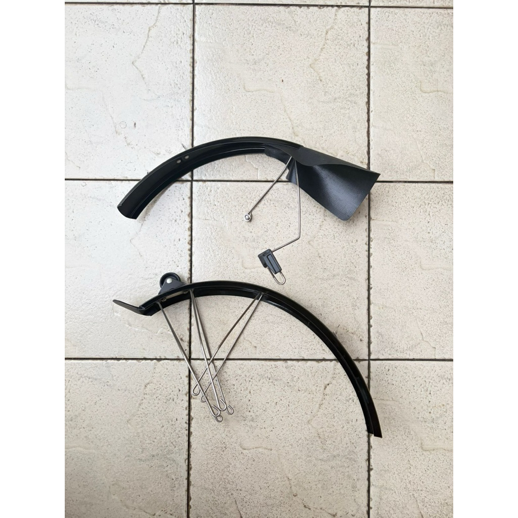 Fender spakbor sepeda lipat brompton