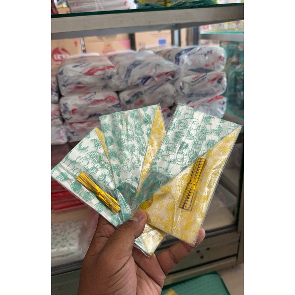 Plastik mete dan kacang untuk kondangan