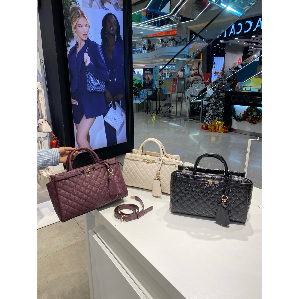 GUESS TOTE BAG/SATCHEL NEW ARRIVAL-jastip tas wanita guess