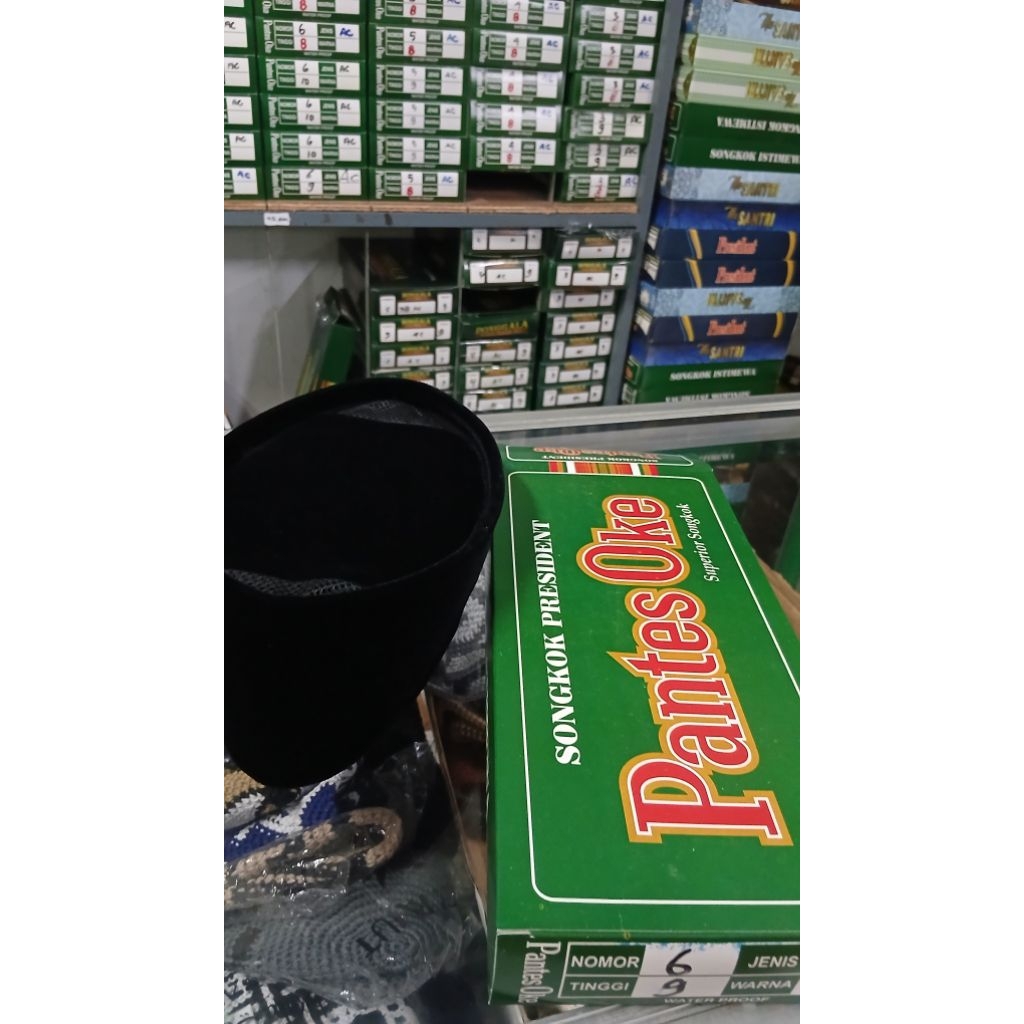 Peci Hitam Beludru II Songkok Nasional II Pantas Oke II Lirboyo