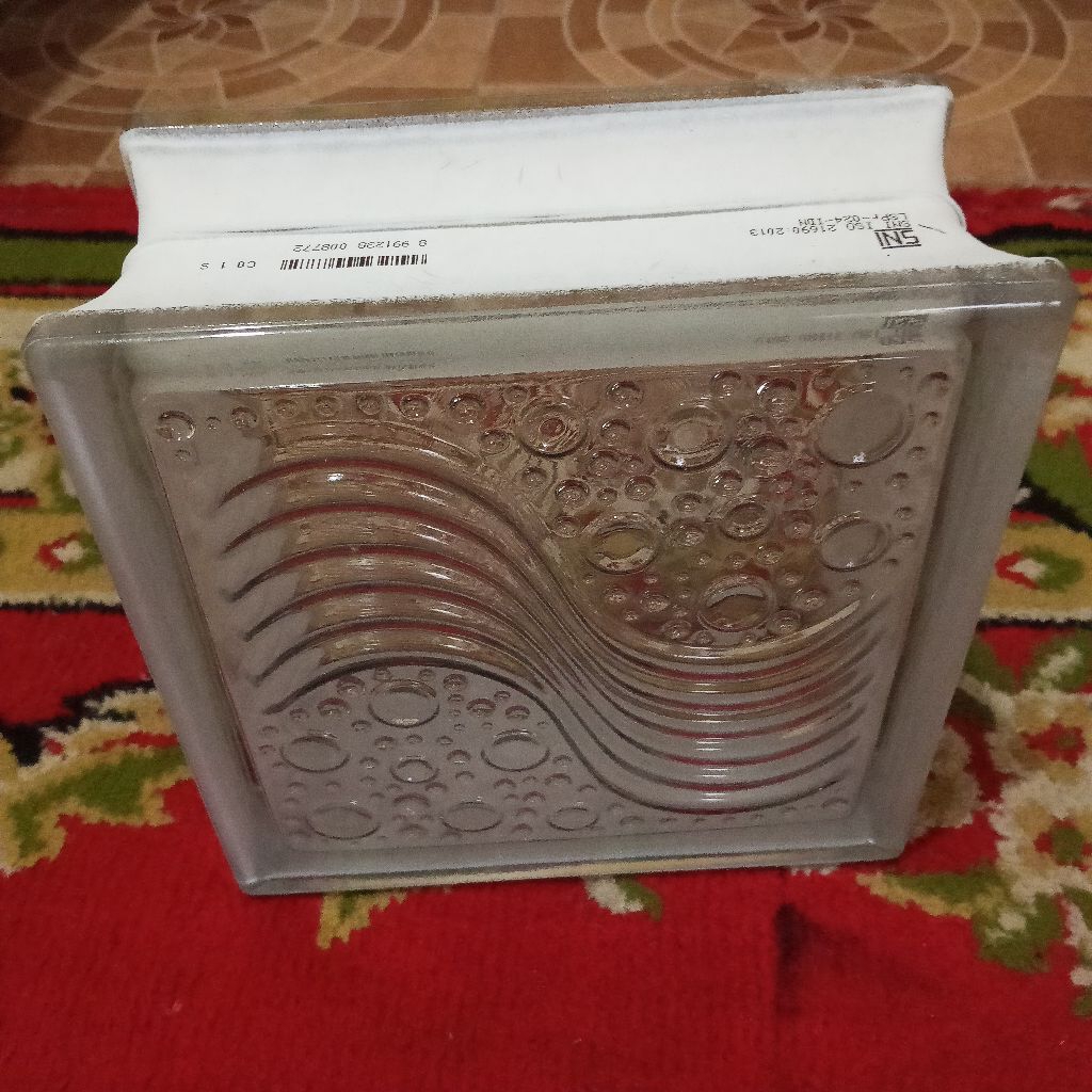 Glass Block Dinding Ocean View