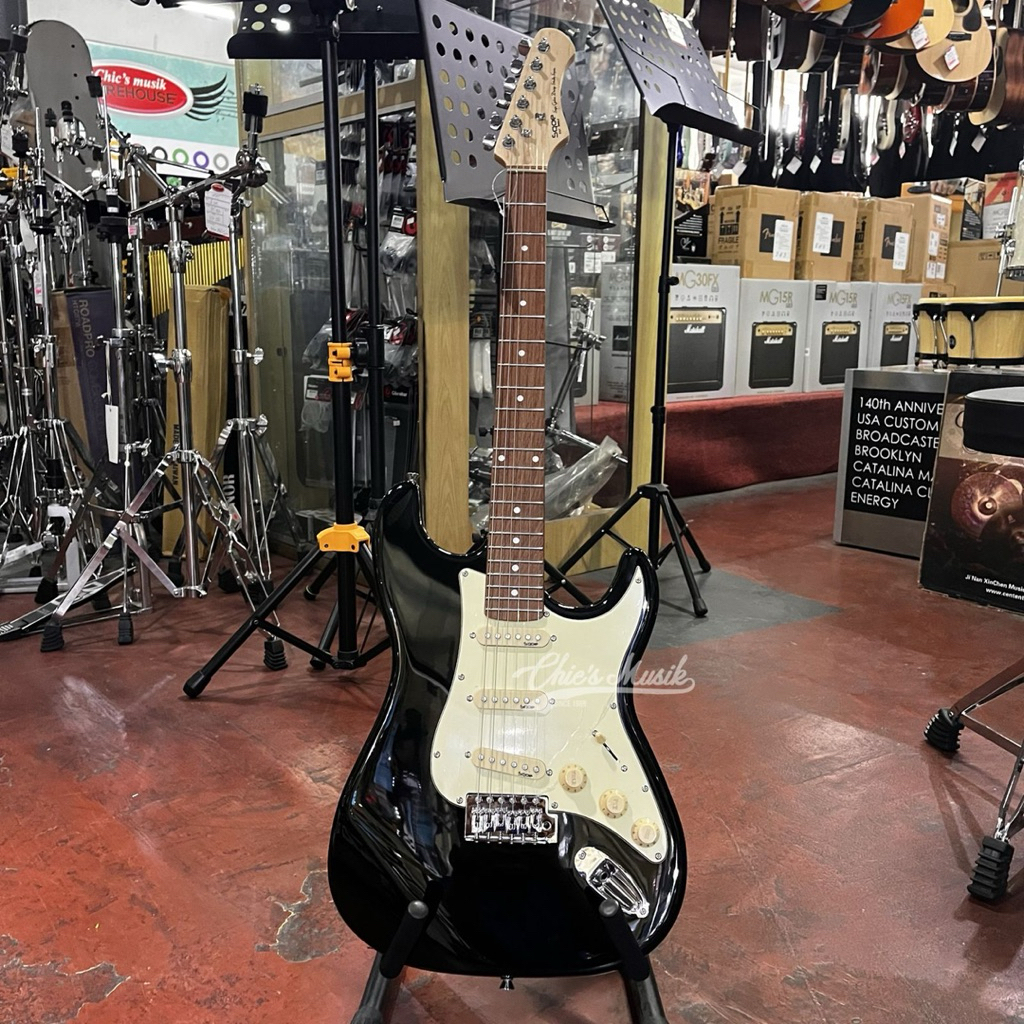 Guitar Elektrik SQOE SEST-200BK