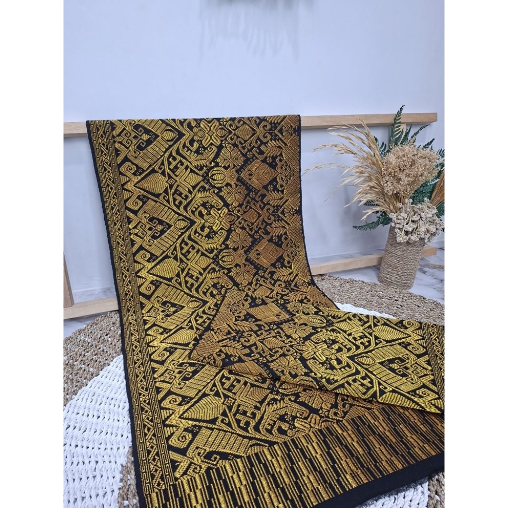KAIN TENUN SONGKET ASLI LOMBOK MOTIF MAHKOTA DEWA