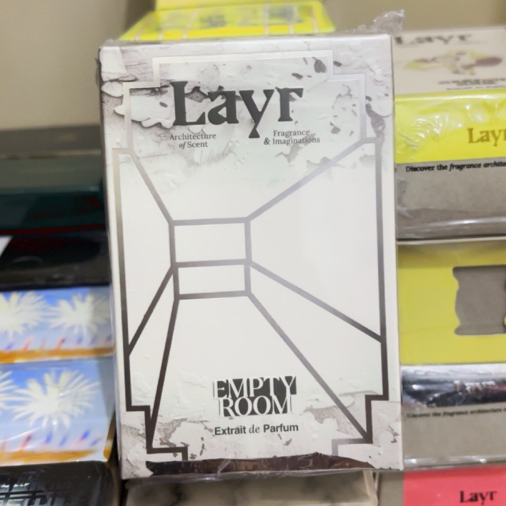 LAYR Empty Room [NEW]