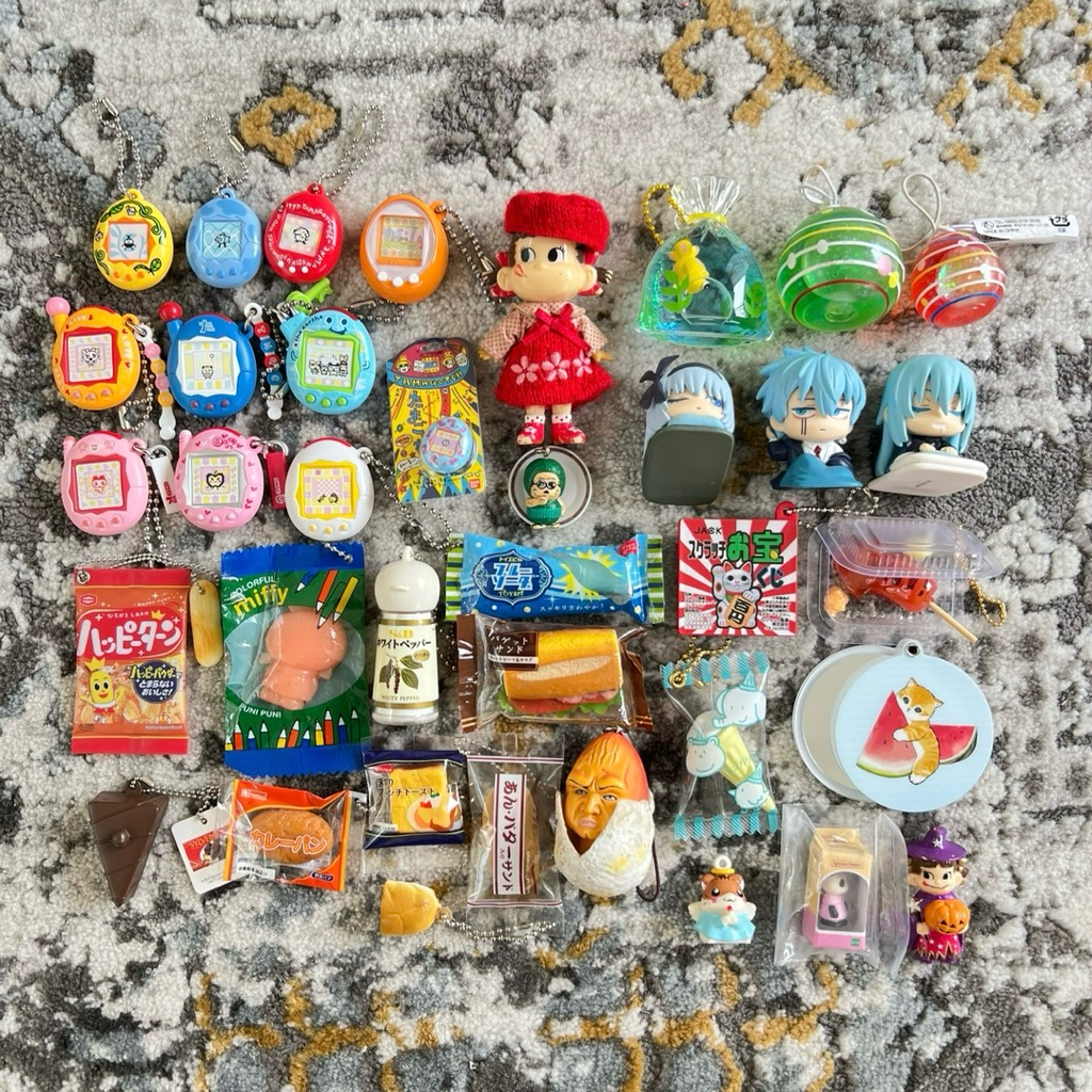 [UPDATE] tamagotchi trinkets food bread squishy pekochan oil charm koi fish japan jp keychain mofusa