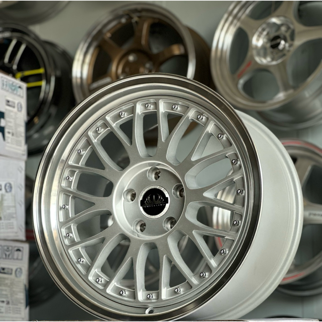 Velg Vip Status Bbs R18 Silver Machine Lip R18 Kondisi Baru