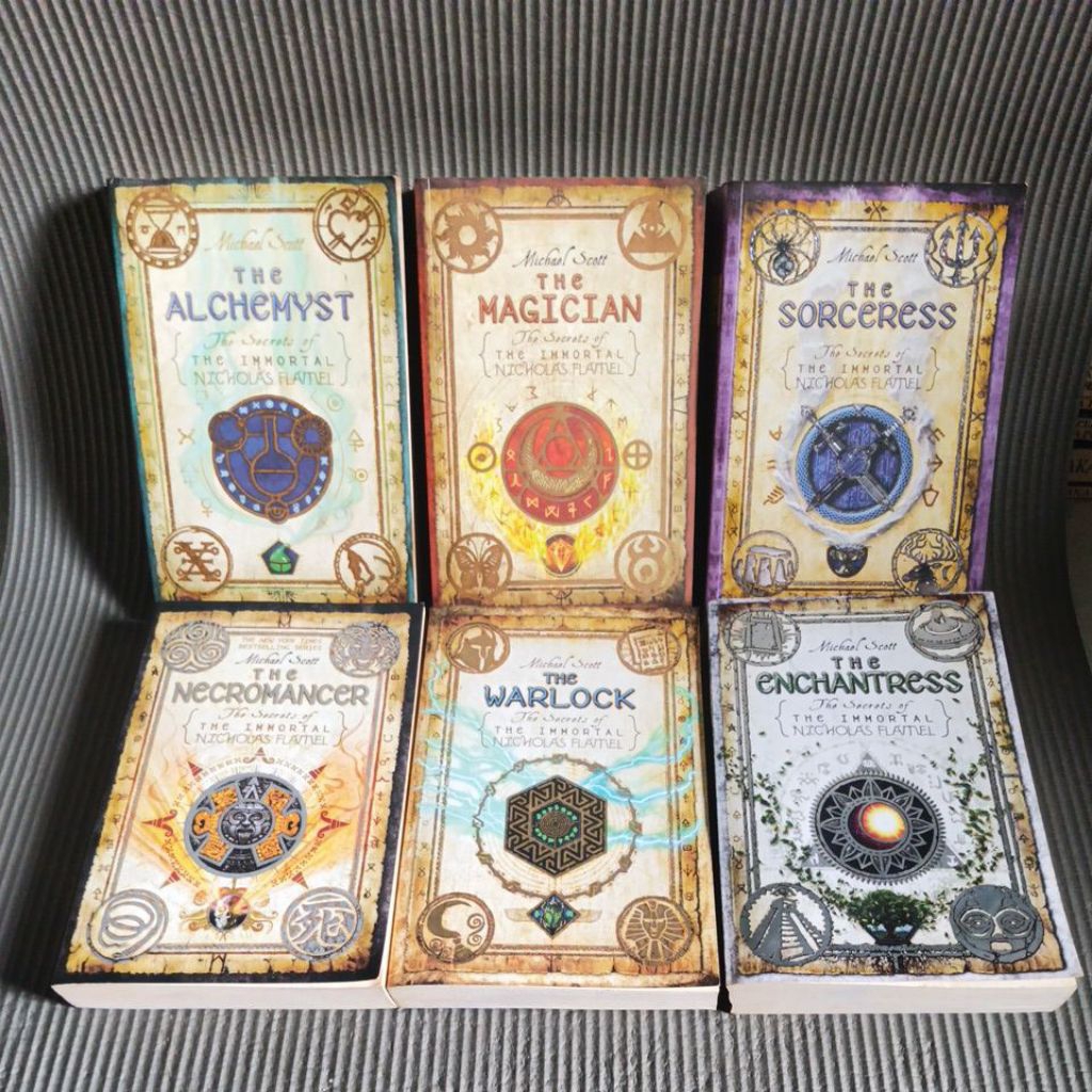 Novel The Secrets Of The Immortal by Nicholas Flamel