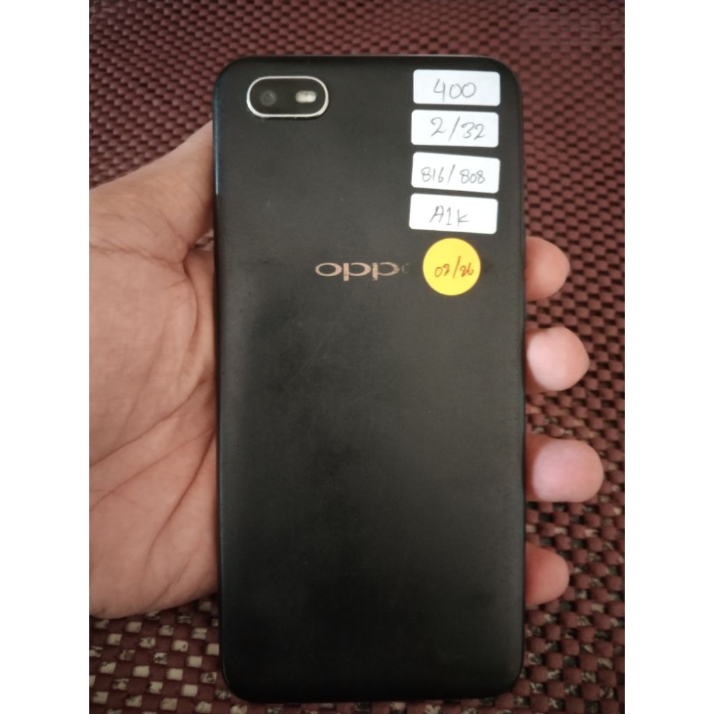 oppo a1k ram 2/32 batangan, hp siap pakai, lecet pemakean