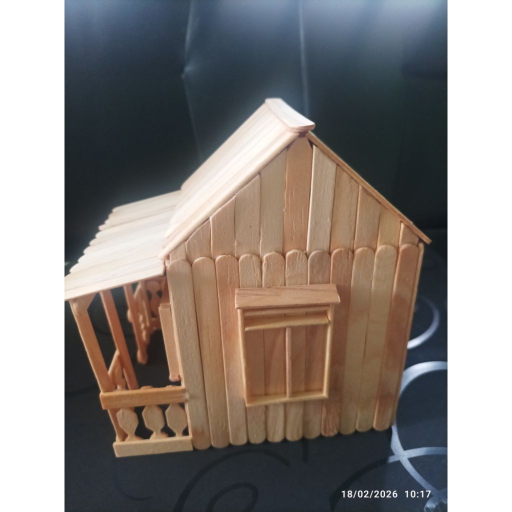 Miniatur Rumah Adat Betawi