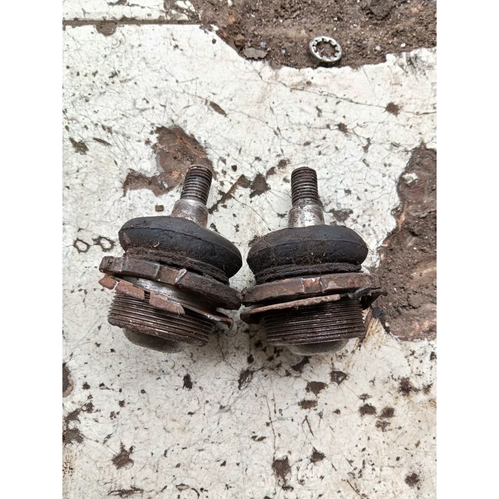 jual bal joint satuan Peugeot 505 gti copotan second original