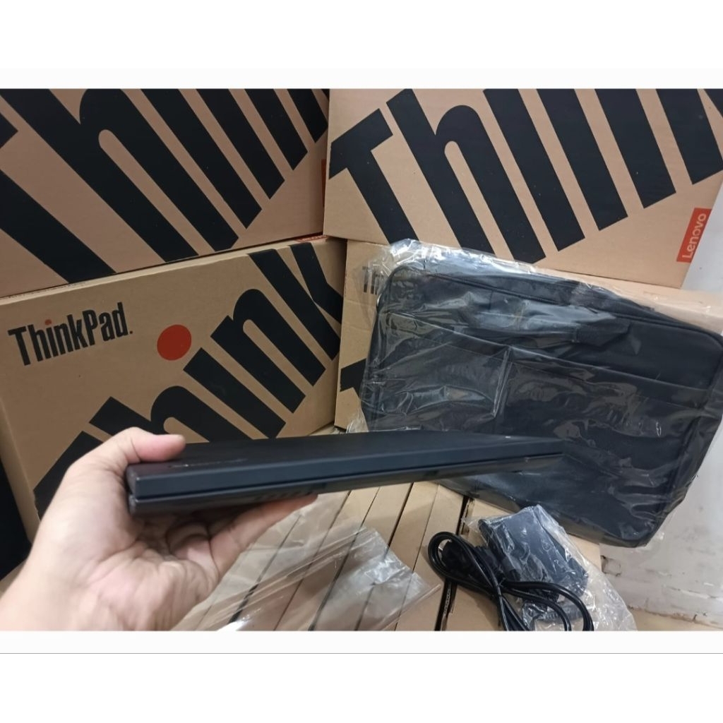 Lenovo X230 ~Intel Core i5-3th Ram 8gb SSD layae 12,6inc