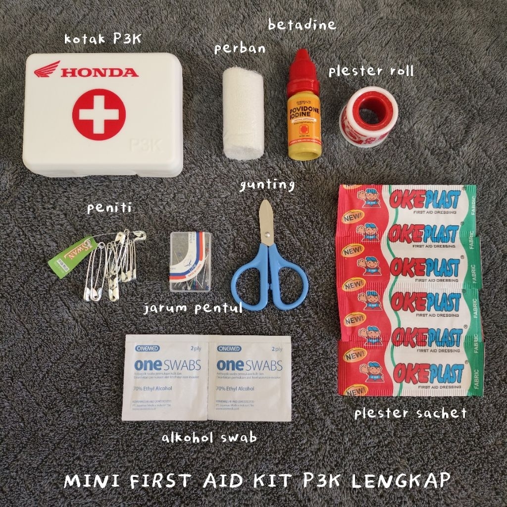 [BISA INSTANT] Kotak P3K Mini First Aid Kit Pertolongan Pertama Open Trip Naik Gunung Mobil Motor Ka
