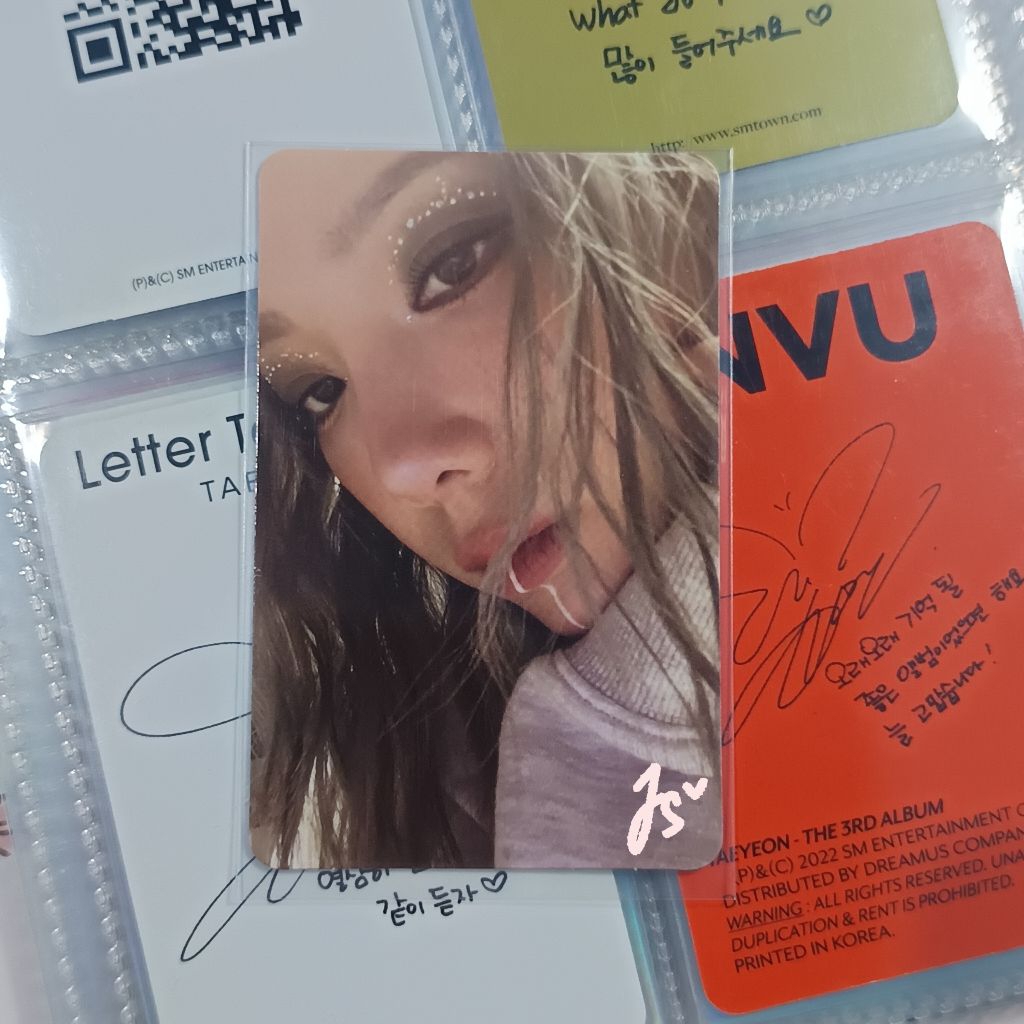 SNSD / Girls' Generation Taeyeon INVU Album Photocard