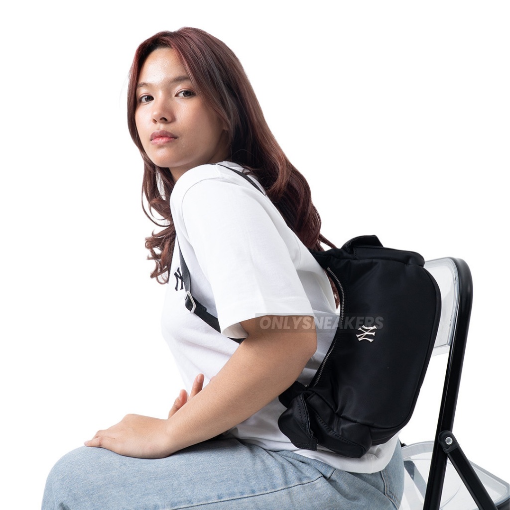 MLB NEW YORK YANKEES BASIC NYLON POCKET HOBO BAG BLACK