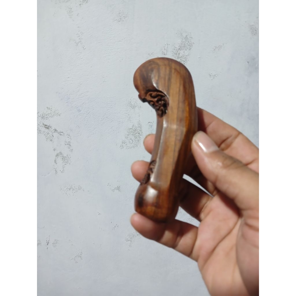 deder keris kayu gaharu full kayu gaharu model solo alusan bekas