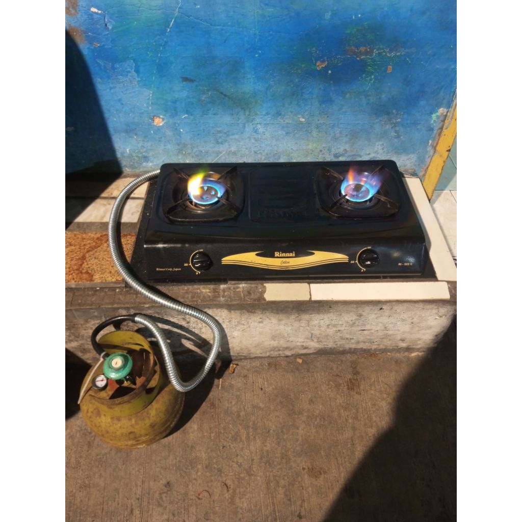KoMPOR GAS SELANG REGULATOR DUA TUNGKU / SECOND