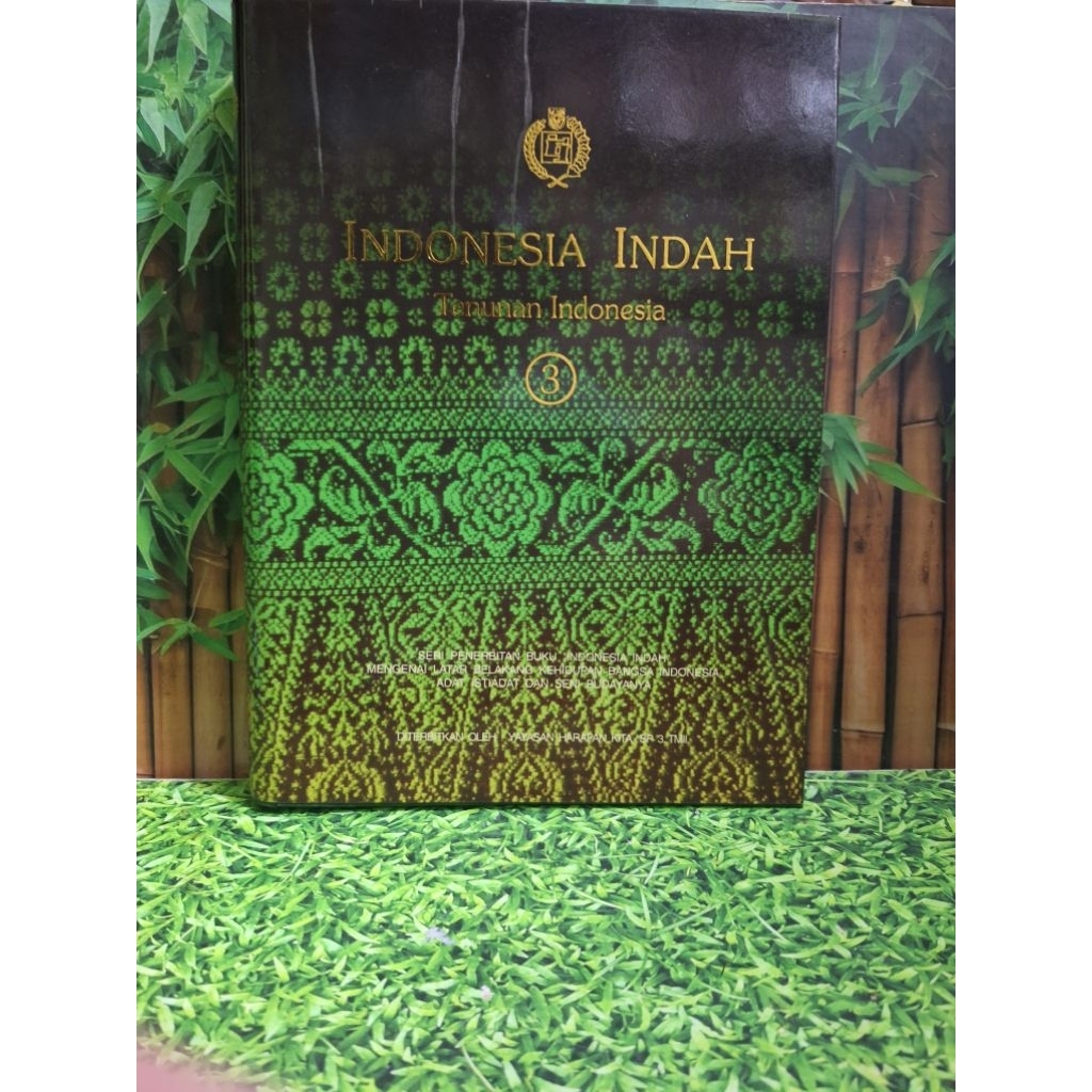 Indonesia Indah (Tenunan Indonesia) - Yayasan Harapan Kita