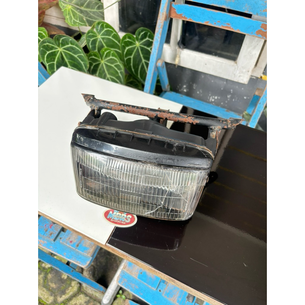 Lampu Depan Set Breket Pangkon lampu Suzuki RGR 150 Reflektor Lampu RGR Jumbo Crystal Sprinter Origi