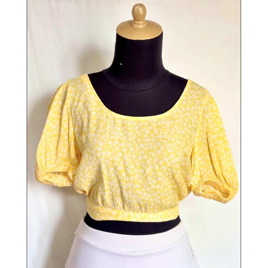 H&M Divided Yellow Floral Crop Top - Cantik & Fresh