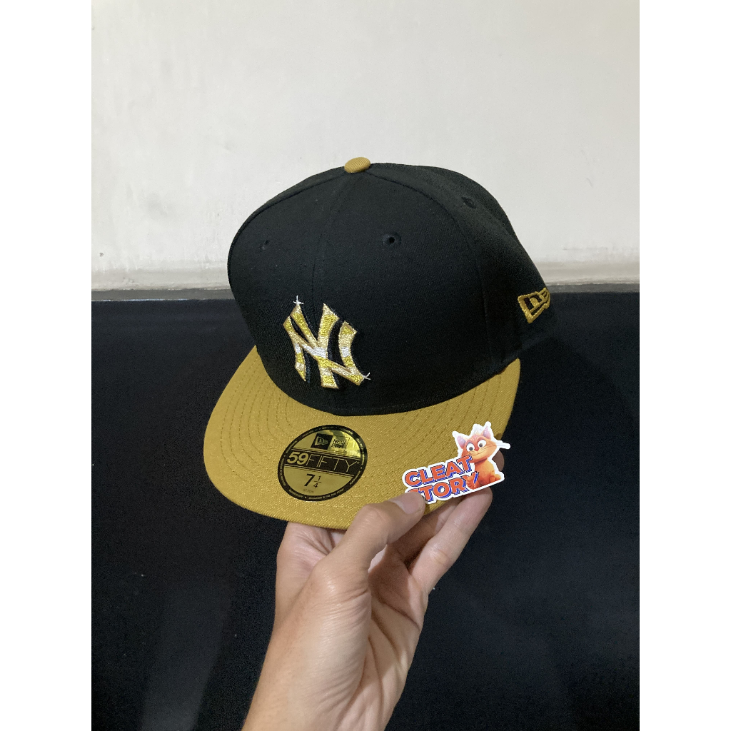 TOPI 5950 DAY X MLB NY YANKEES METALIC GOLD ORIGINAL NO BOX [60750843]