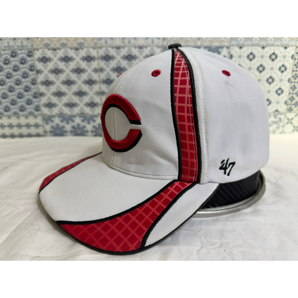 Topi Second Brand Branded '47 FORTY SEVEN Full Tag Official Cincinnati Reds Baseball MLB