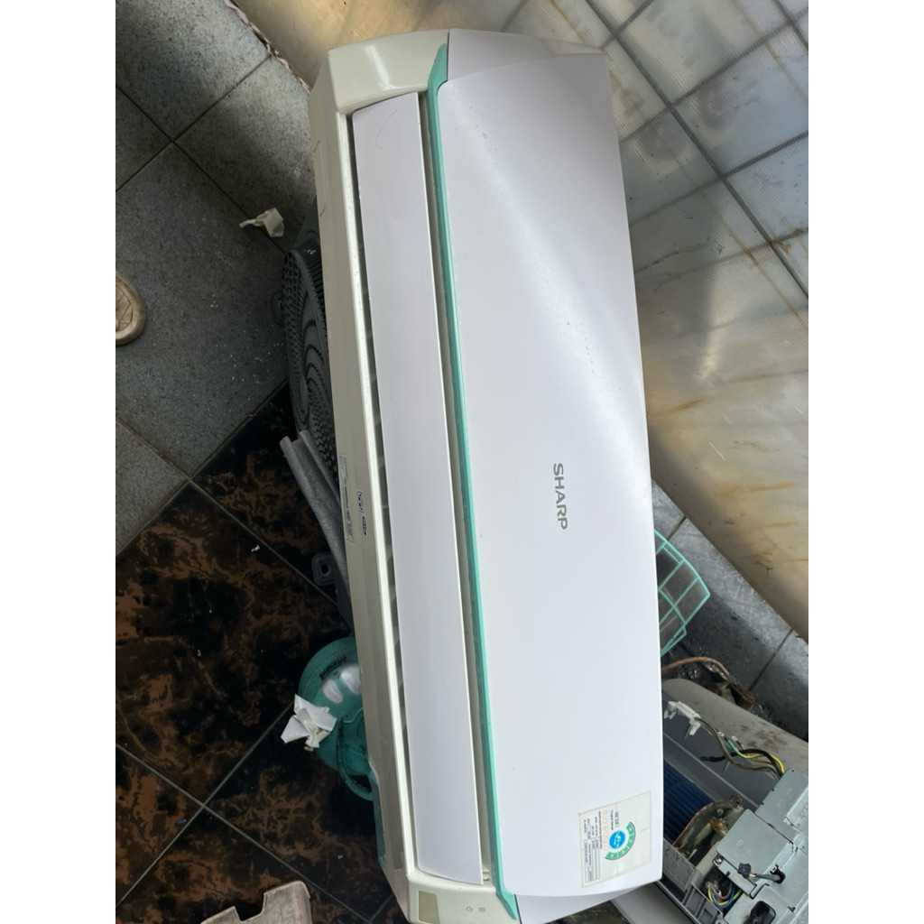 AC 1/2pk second mulus siap pasang free bracket outdoor