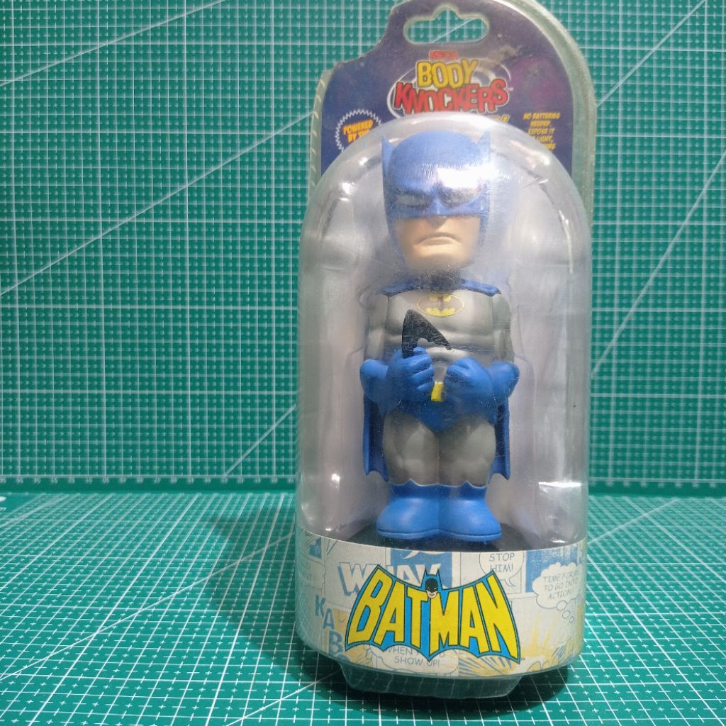 BATMAN BODY KNOCKERS