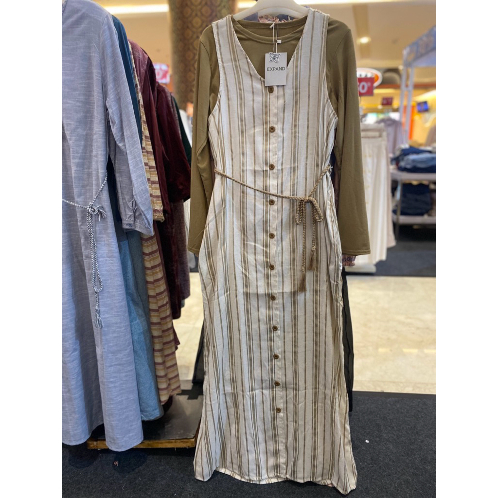 satu set gamis wanita promo brand Expand