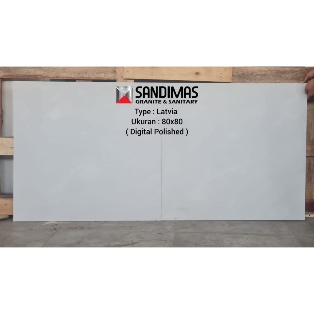 granit 80x80 Latvia glossy Sandimas