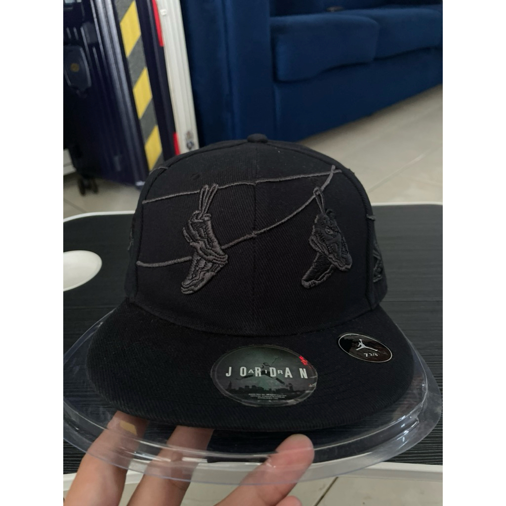 Topi New Era x Jordan bordir Second