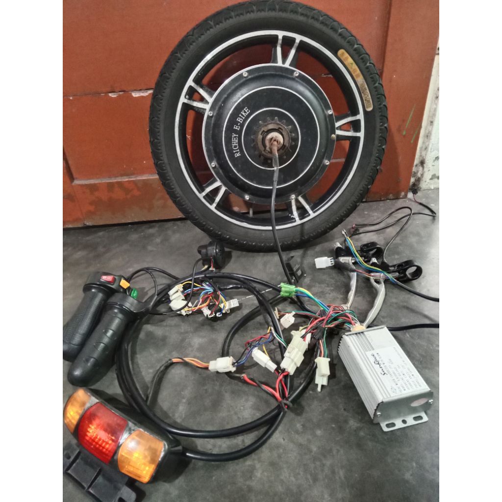 KIT SEPEDA LISTRIK BLDC  RING 16 350 WATT36/48VOLT BEKAS