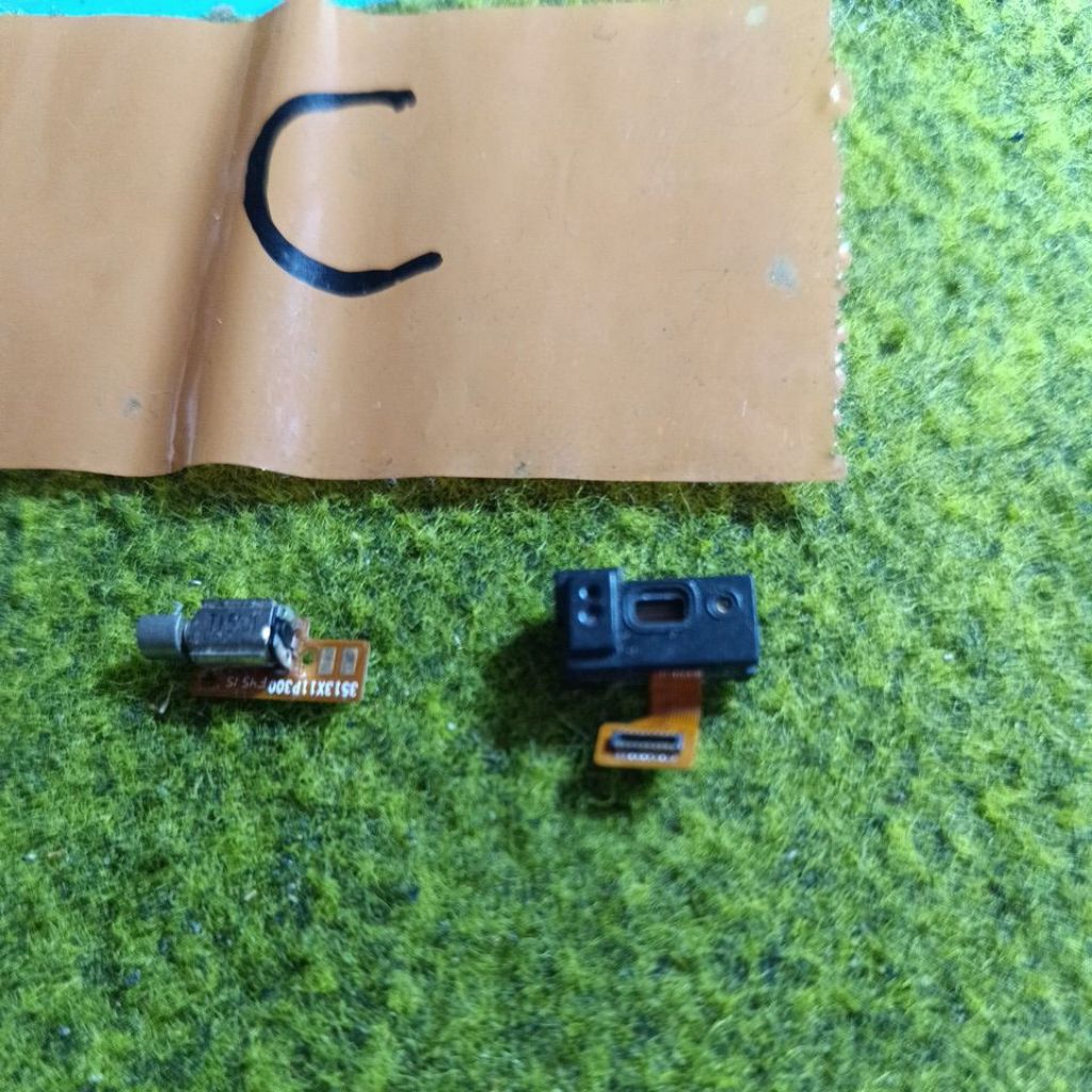 fleksibel sensor depan speaker atas dan getar redmi Mi 4C