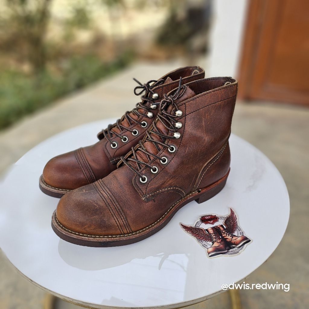 Redwing 8111 Iron Ranger Size 7D / 39 insole 25cm