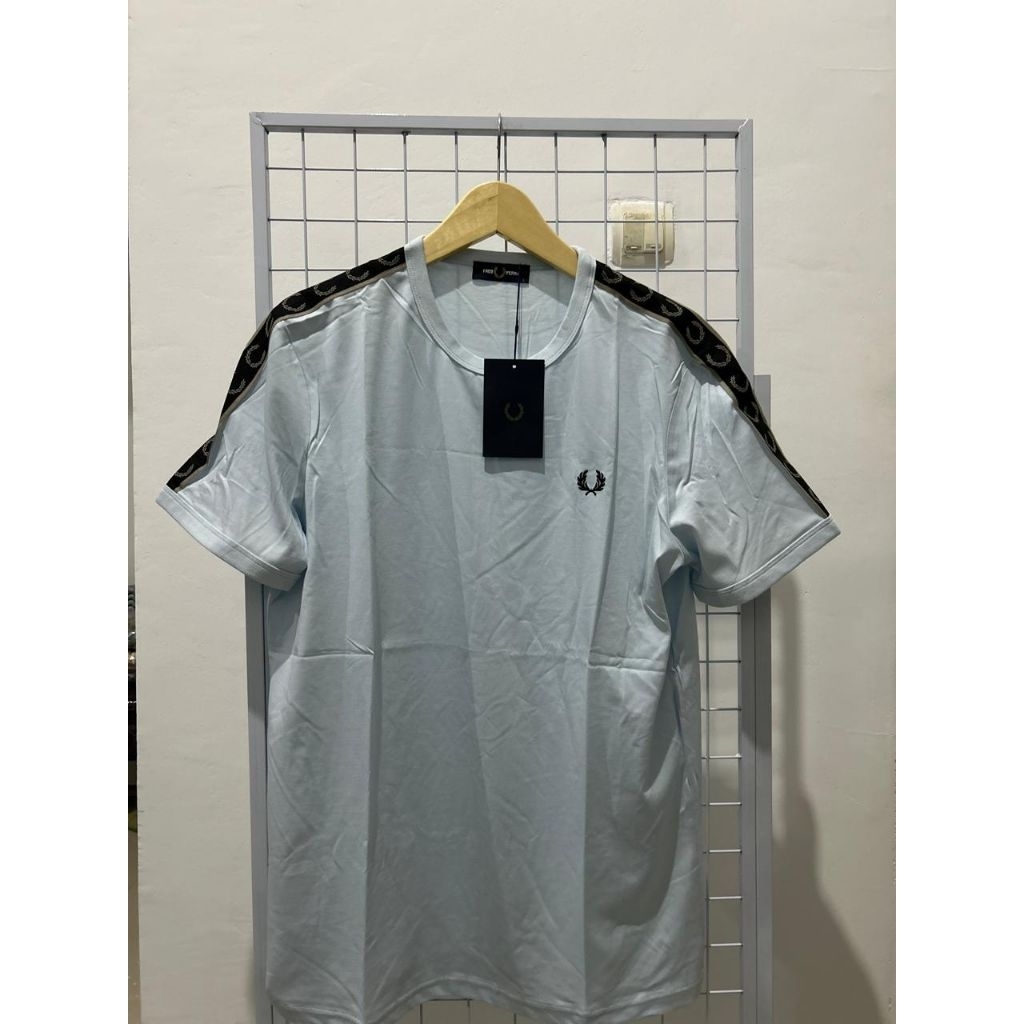 T-Shirt FRED PERRY CONTRAST TAPE RINGER - LIGHT ICE/BLACK