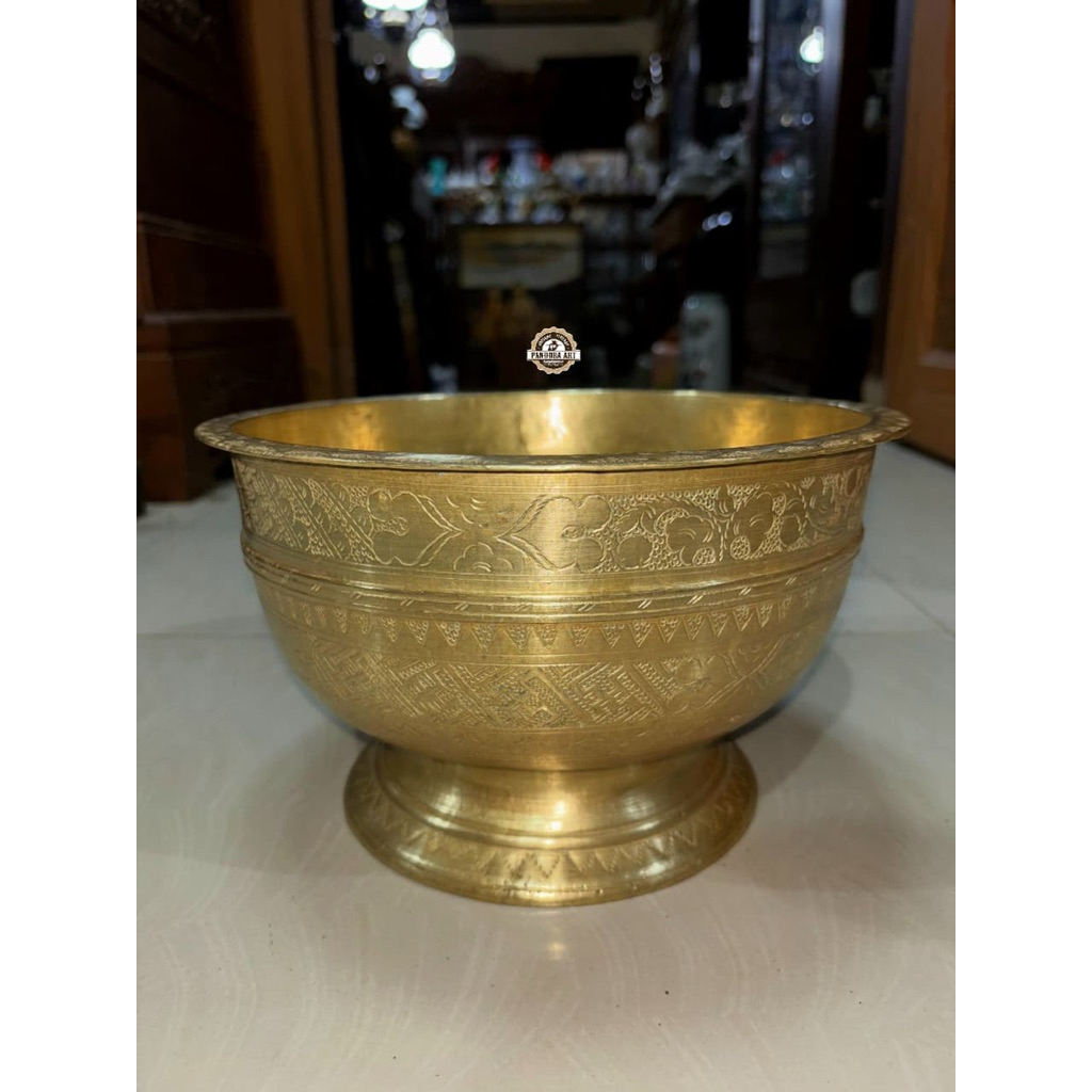 Bokor kuningan ukir lawas TEBAL ( B-1140 )