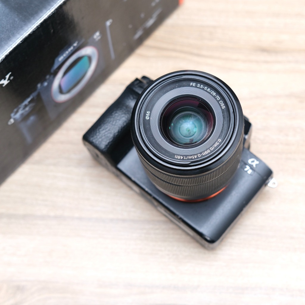 KAMERA SONY A7 MARK II LENSA KITT 28-70MM FULLSET