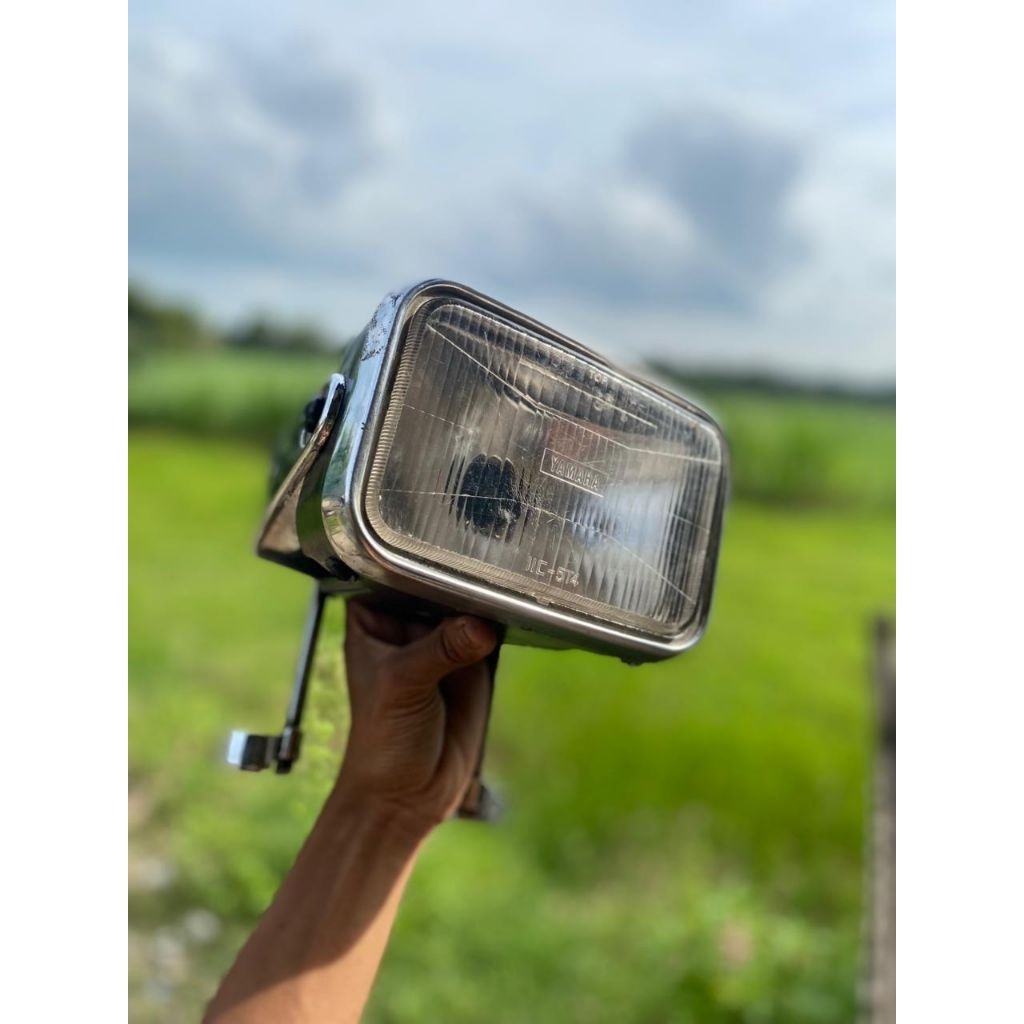 Lampu copotan rxs 5T4