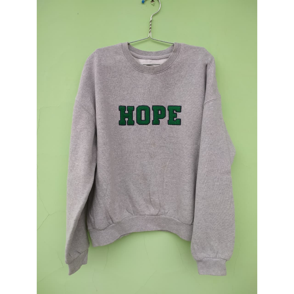 Preloved Giordano Crewneck Boxy