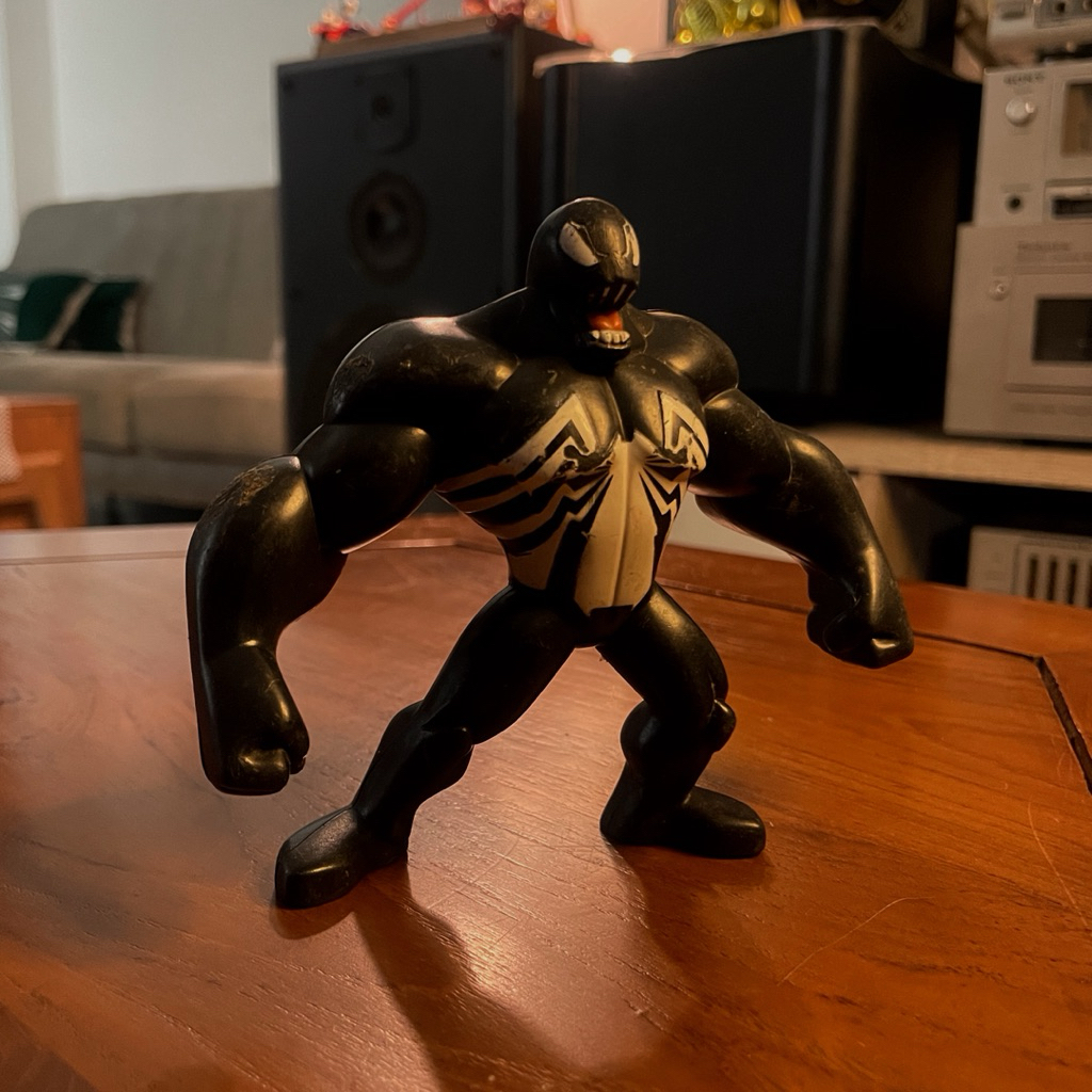 Action Figure Mainan Venom