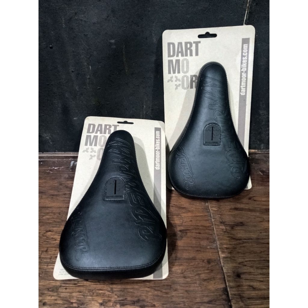 SADDLE PIVOTAL DARTMOOR FATTY BMX DIRTJUMP PUMPTRACK