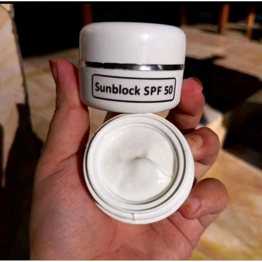 SUNBLOCK SPF 50 // DAY CREAM SPF 50