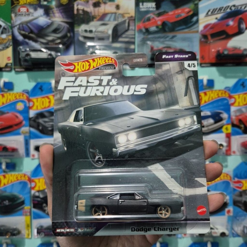 HOT WHEELS PREMIUM FAST AND FURIOUS DODGE CHARGER FAST STARS