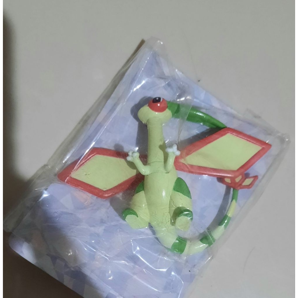 Moncolle Pokemon figure Flygon segel tinggi 4 cm