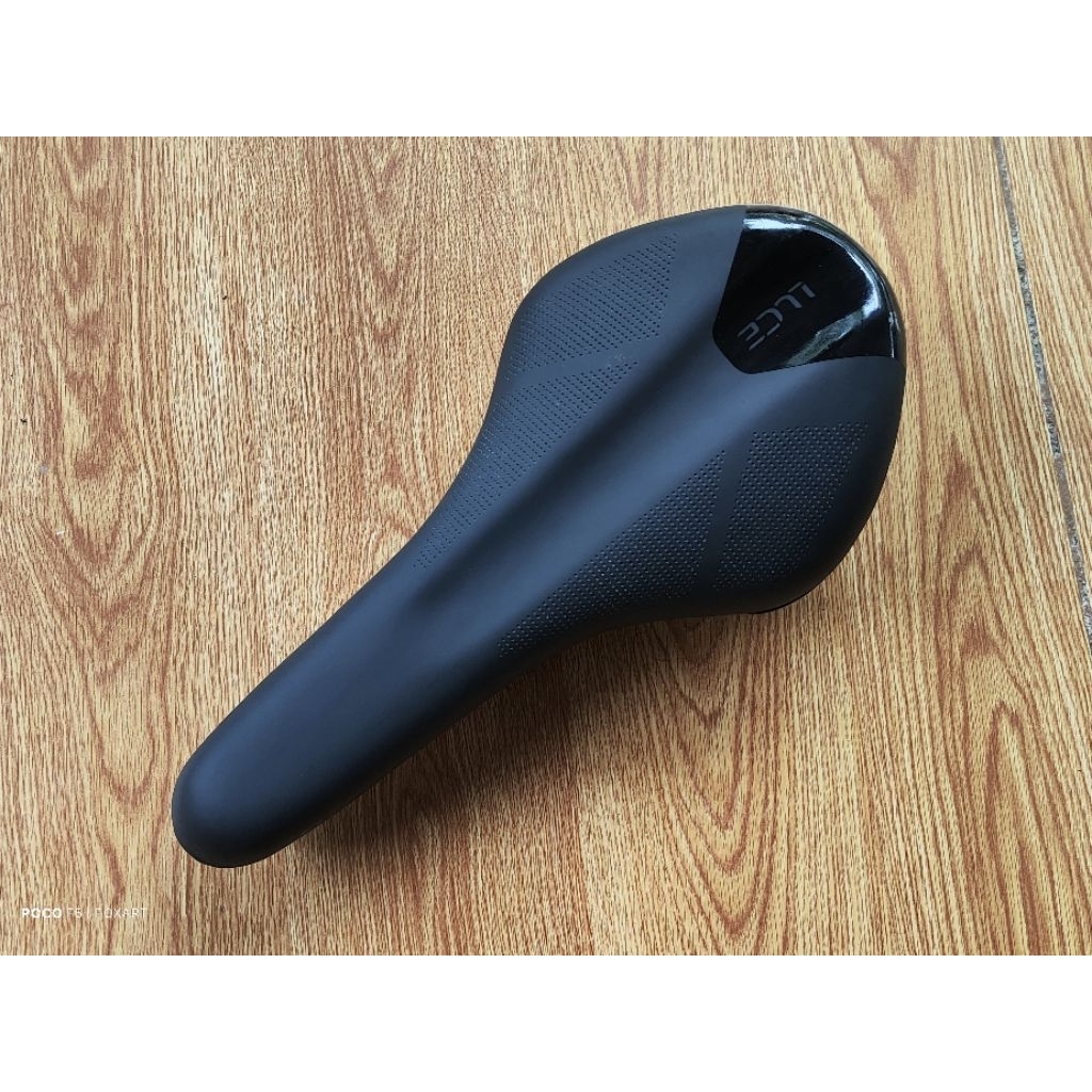 Sadel Luce Element Curved LT