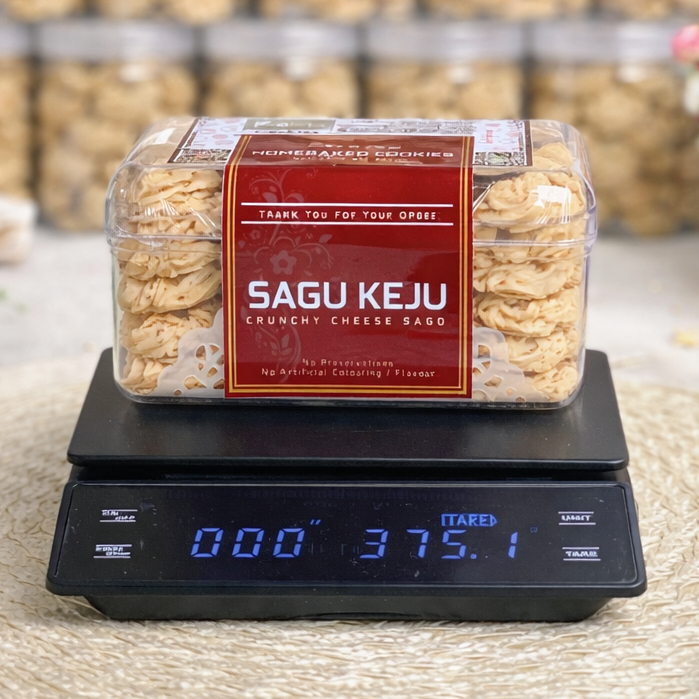 SAGU KEJU Premium Triple Cheese Edam Parmesan Cheddar Butter Wisman | Spesial Kue Kering Lebaran | Kemasan Hardtop 350gr & Jar 750ml by RaMaChef