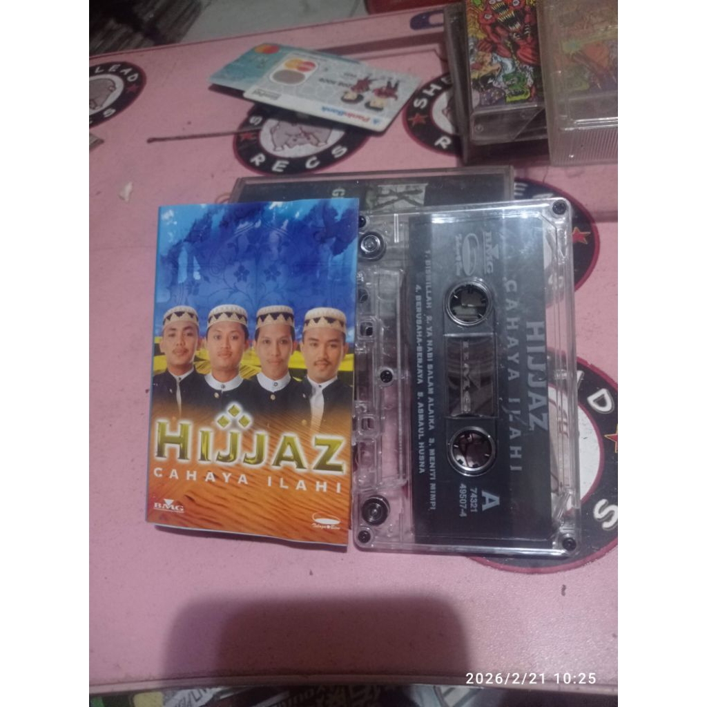 Kaset Hijjaz - Cahaya Illahi (terbitan & edaran BMG Malaysia)