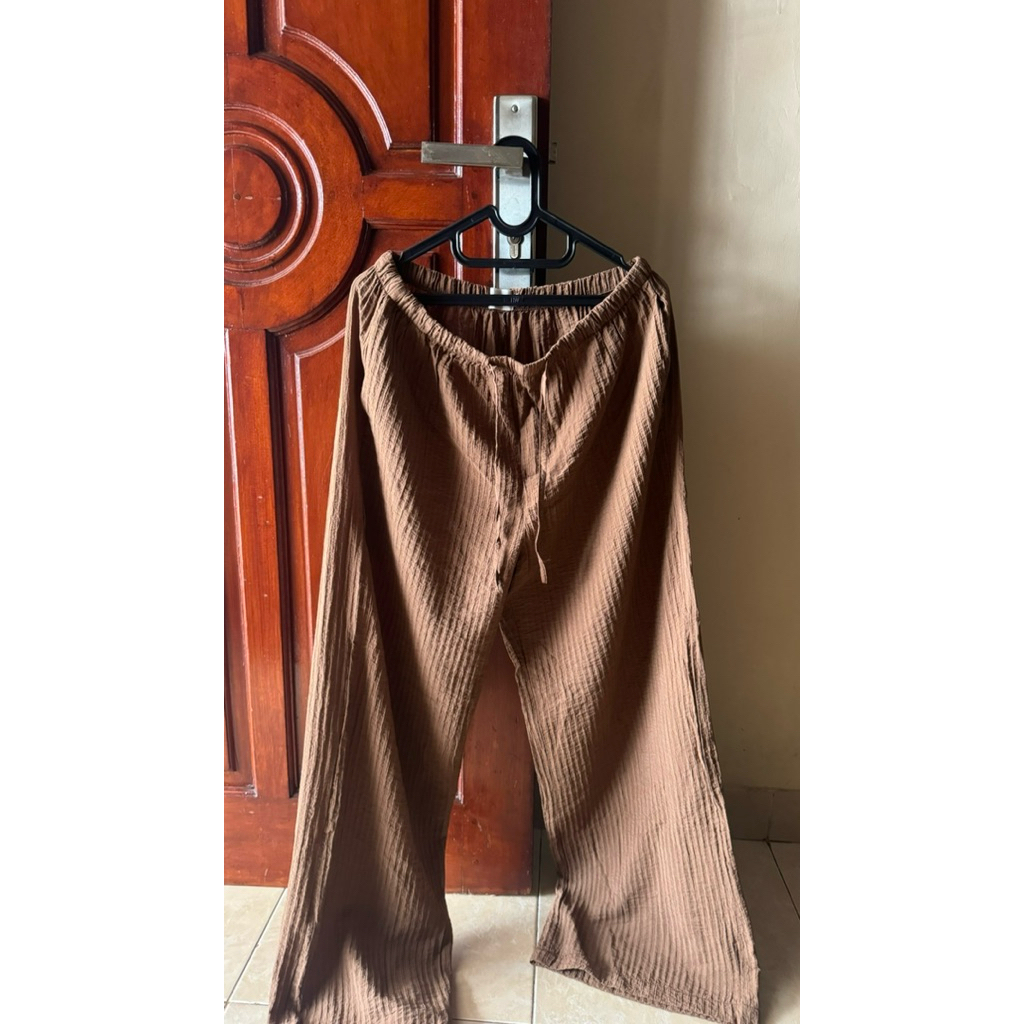 Celana Gaudi Brown