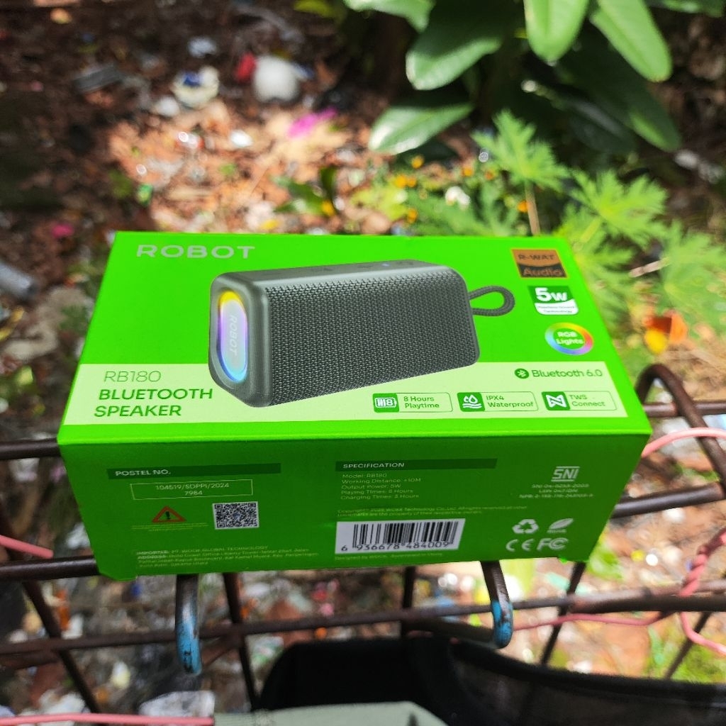 Second Speaker Robot RB180 like new