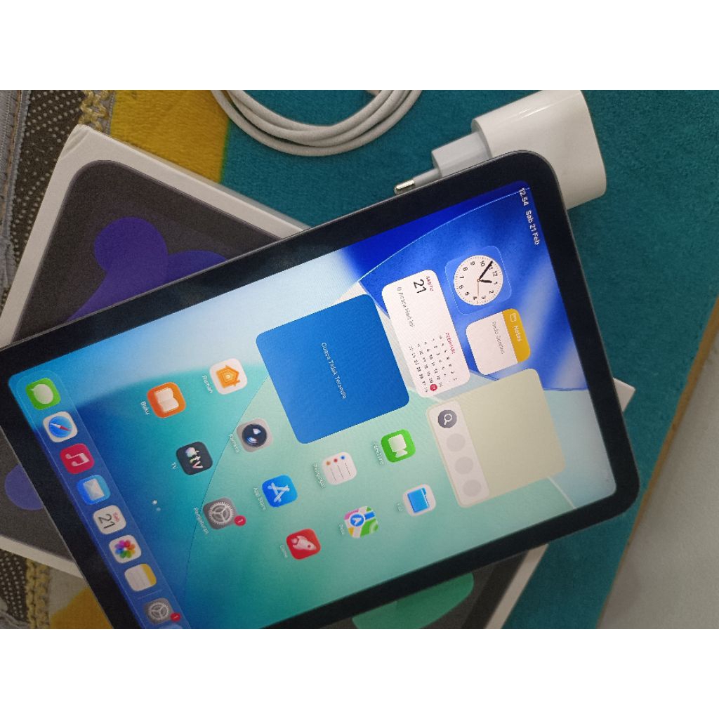 Ipad mini 6 256GB wifi only lengkap kondisi sangat normal fungsi fingger on truttone on Lecet pemake