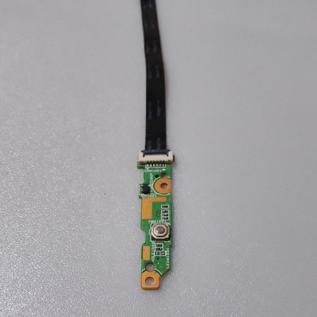 Switch On Off Laptop HP 14-D040TU